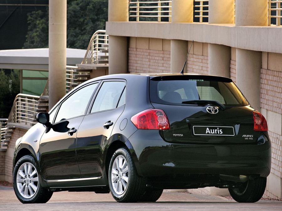  Toyota Auris 5-Door 2007 года  (ZA) (фото 3 из 13)